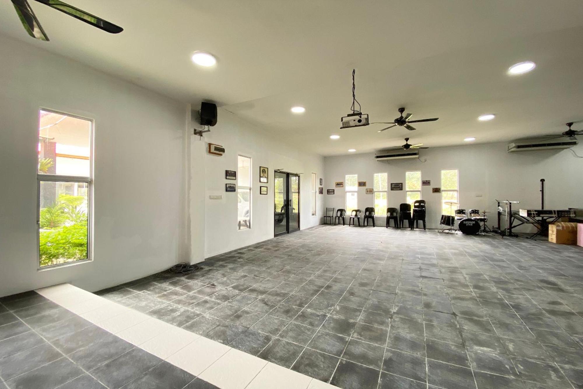 Oyo Home 90230 Dh Residence Kota Belud Exterior photo