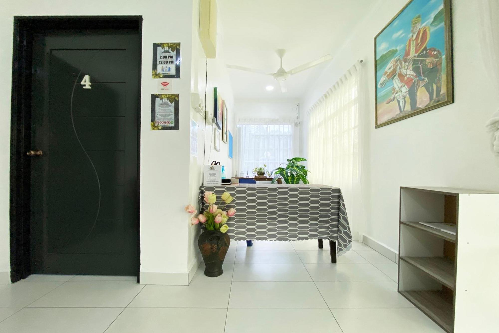 Oyo Home 90230 Dh Residence Kota Belud Exterior photo
