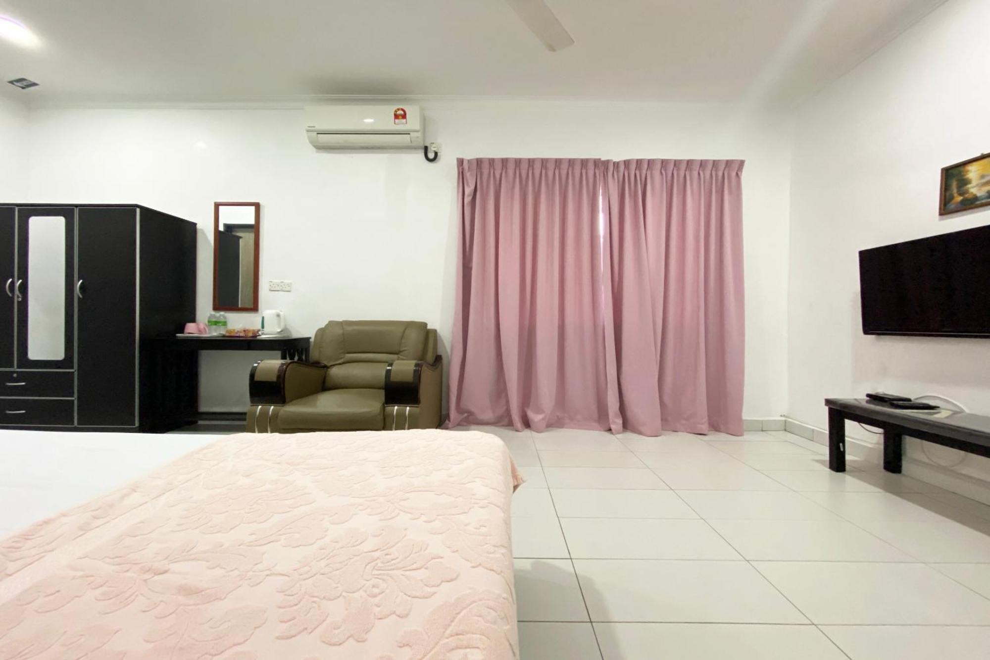 Oyo Home 90230 Dh Residence Kota Belud Exterior photo